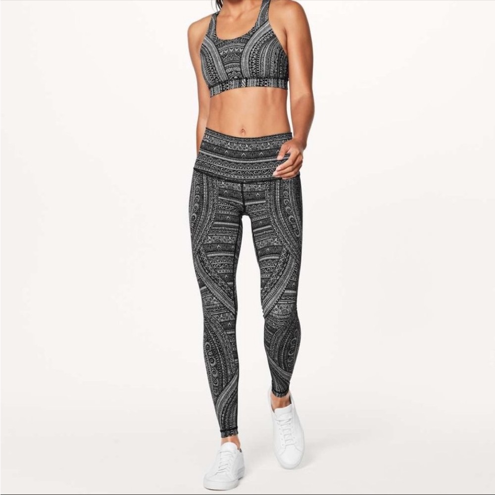 Lululemon Energy Bra Nulux Entwined Ice Grey Black Size 4 - Picture 10 of 10